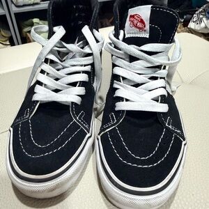 Vans Sk8-Hi Shoe